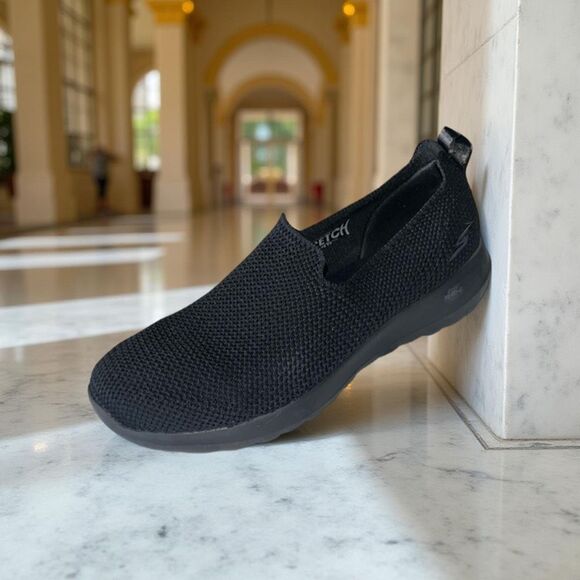 Skechers Black Strech Go Walk 5th Generation Joy-Sensational Day Sneaker 7.5 - Picture 1 of 8